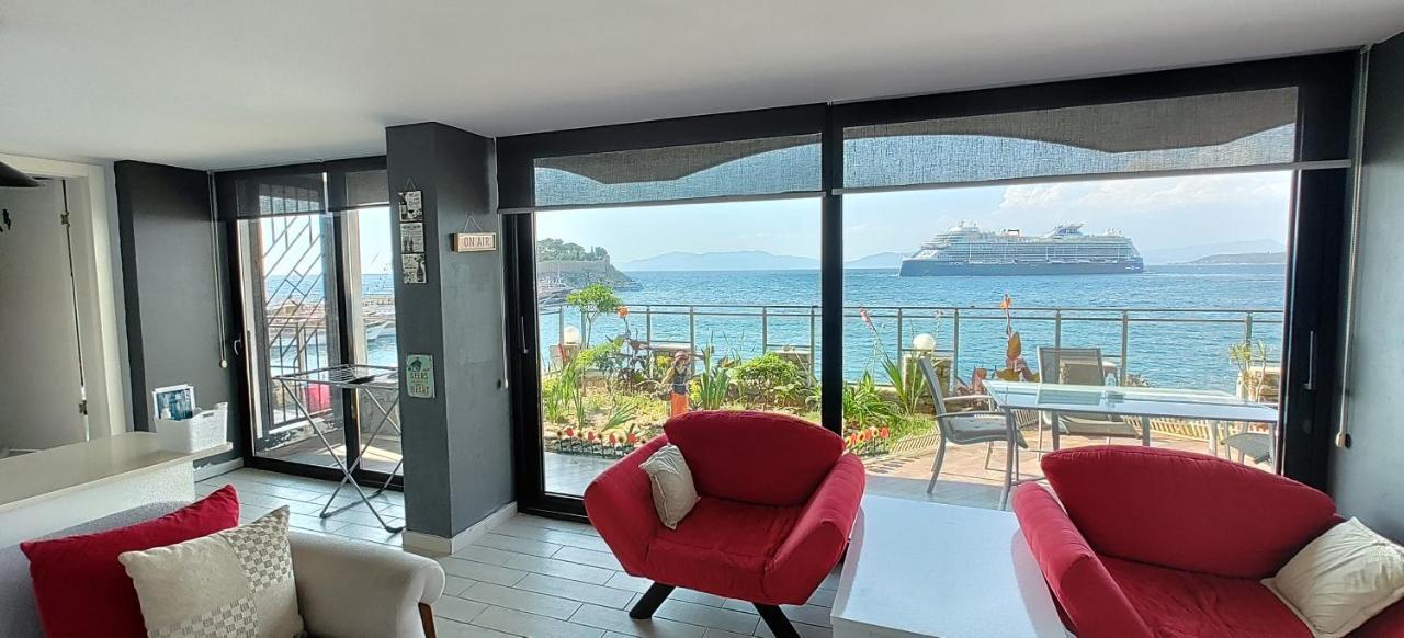 Waterfront Glass Flat * Kusadasi